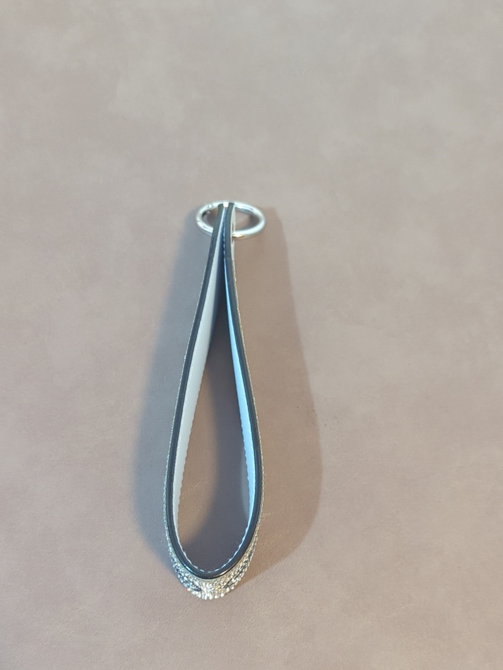 Victoria's Secret Wristlet Strap Keychain Silver And Blue Rhinestone VS Logo - Picture 2 of 6